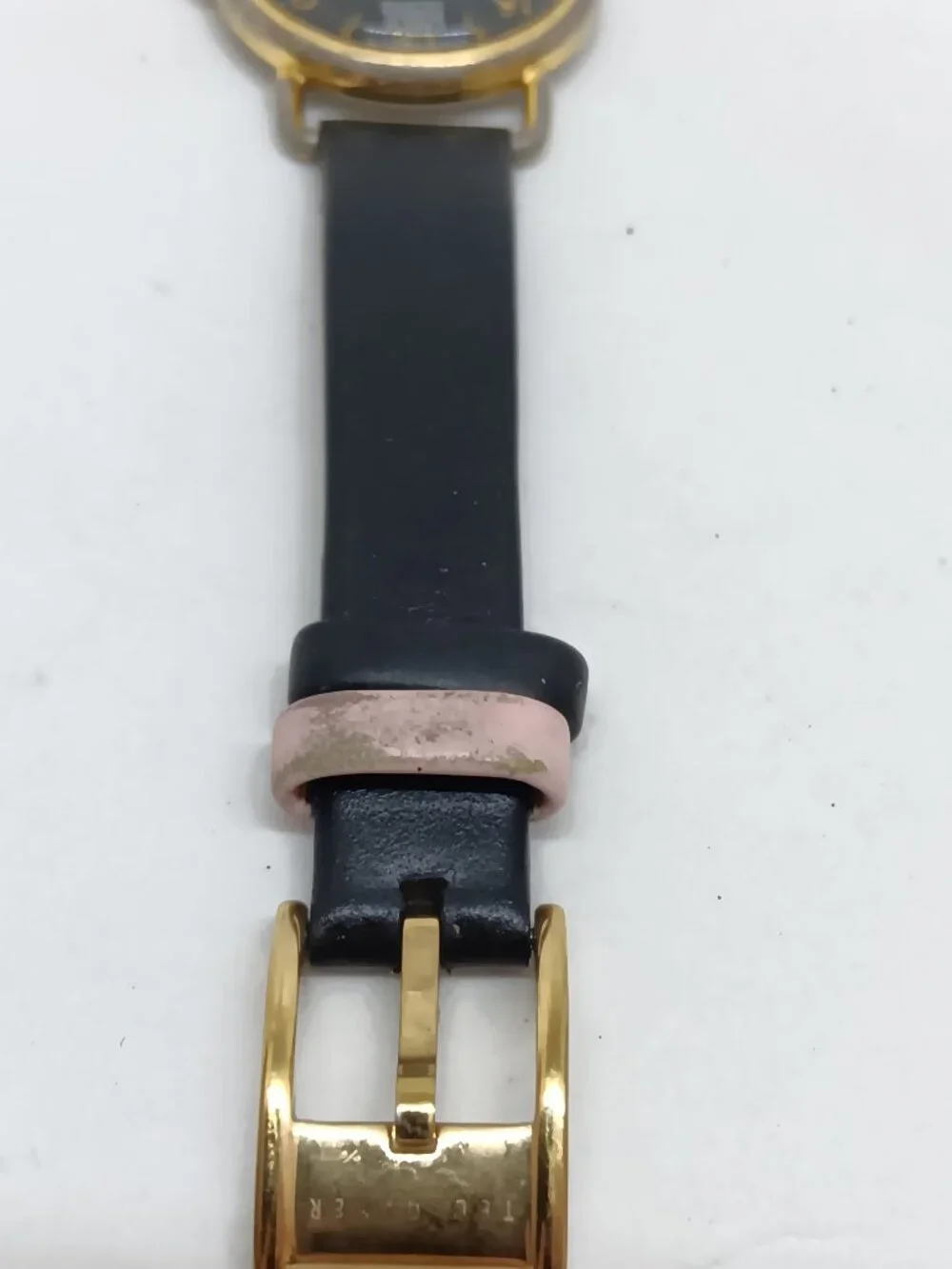 VINTAGE 1986 Fossil Women's 29mm Gold Tone Japanese Quartz Watch NEW BATTERY